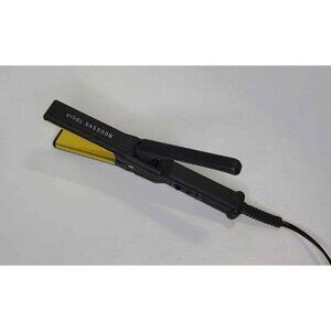 Vidal Sassoon VS190 Hair Straightener  1 1/2" Hot Iron